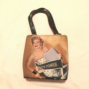 Marilyn Manroe purse